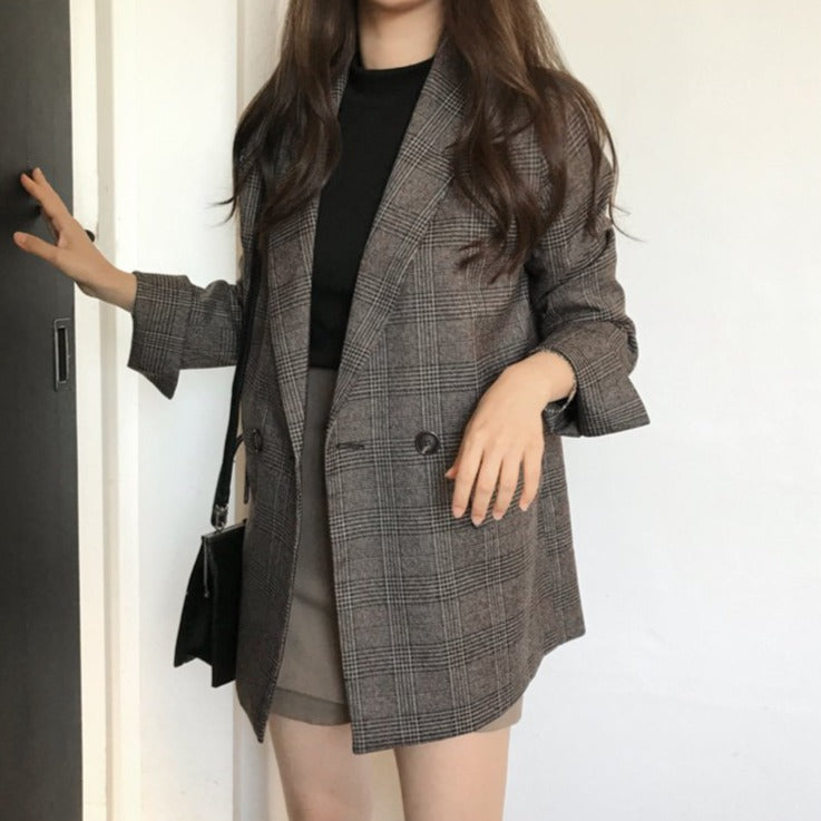 Loose-Fit Plaid Blazer