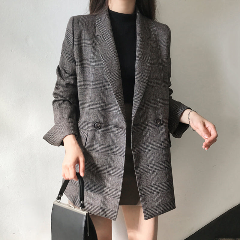 Loose-Fit Plaid Blazer